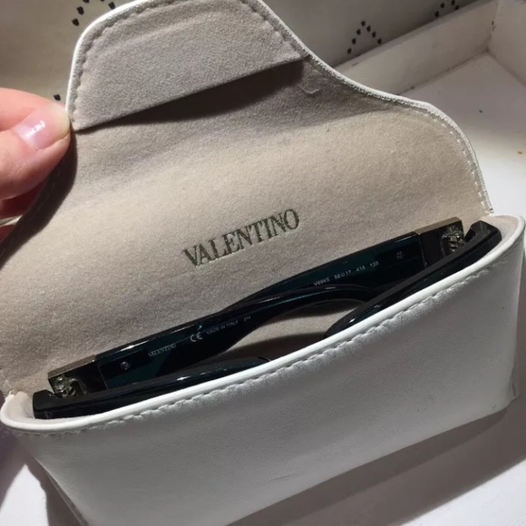 Valentino V694S Turquoise Sunglasses - Picture 4 of 6